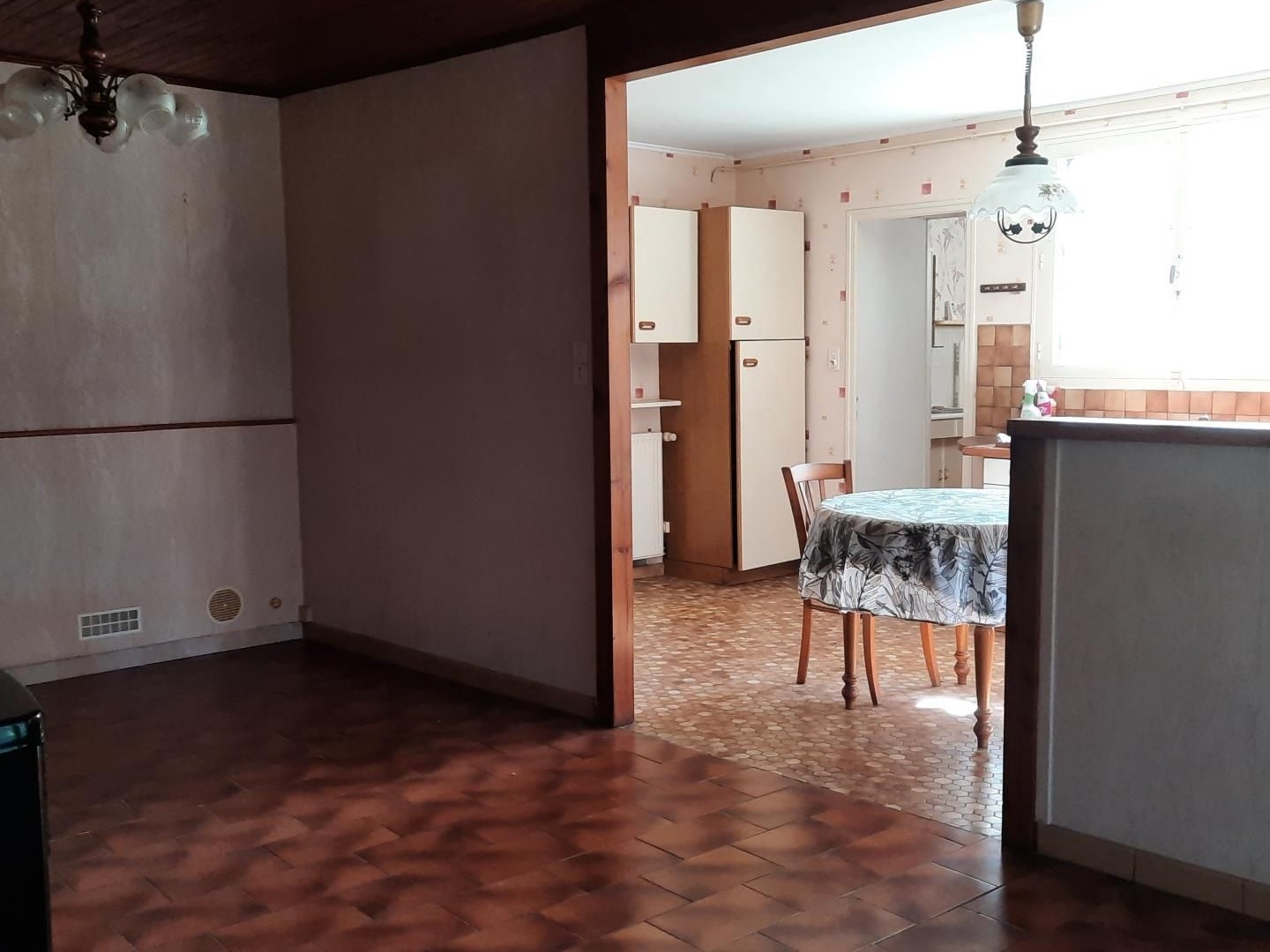 Maison à vendre - 7 pièces - 192m2 - Valdelaume (79110)