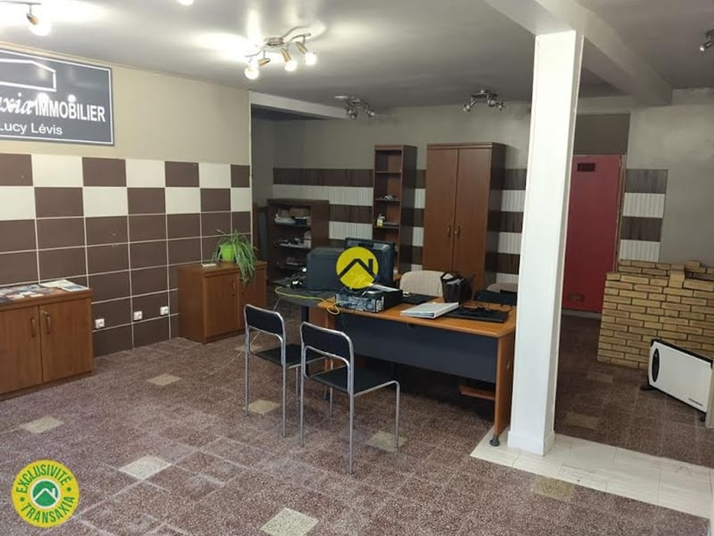 Magasin à vendre - 2 pièces - 46m2 - Lurcy-Lévis (03320)
