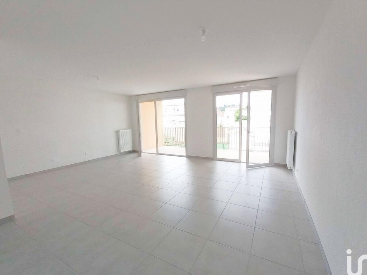 Appartement à vendre - 3 pièces - 70m2 - Belley (01300)