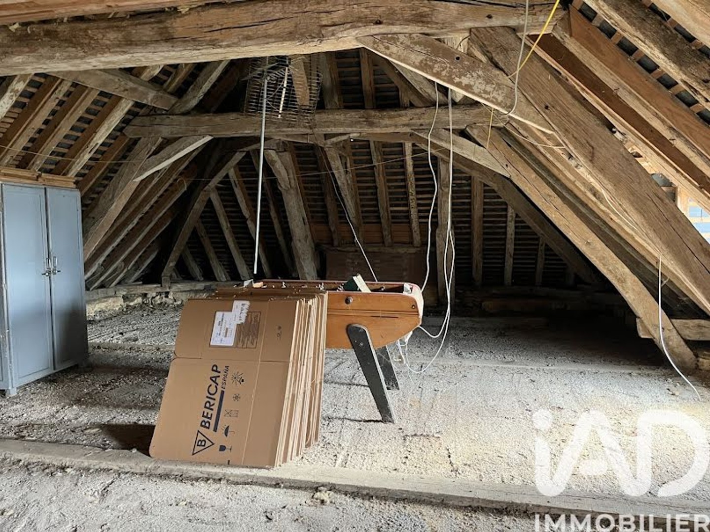 Maison à vendre - 8 pièces - 200m2 - Sermaise (49140)