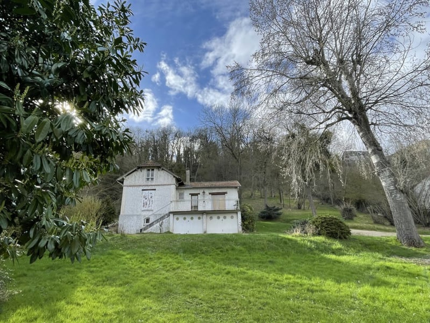 Magasin à vendre - 5865m2 - Villennes-Sur-Seine (78670)