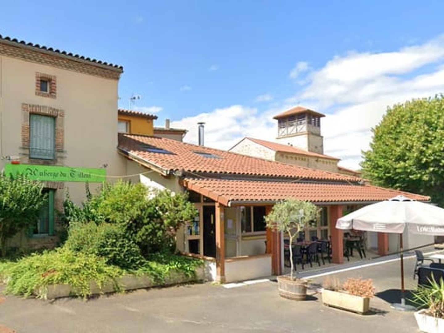 Magasin à vendre - 4 pièces - 300m2 - Saint-Martin-Des-... (63570)