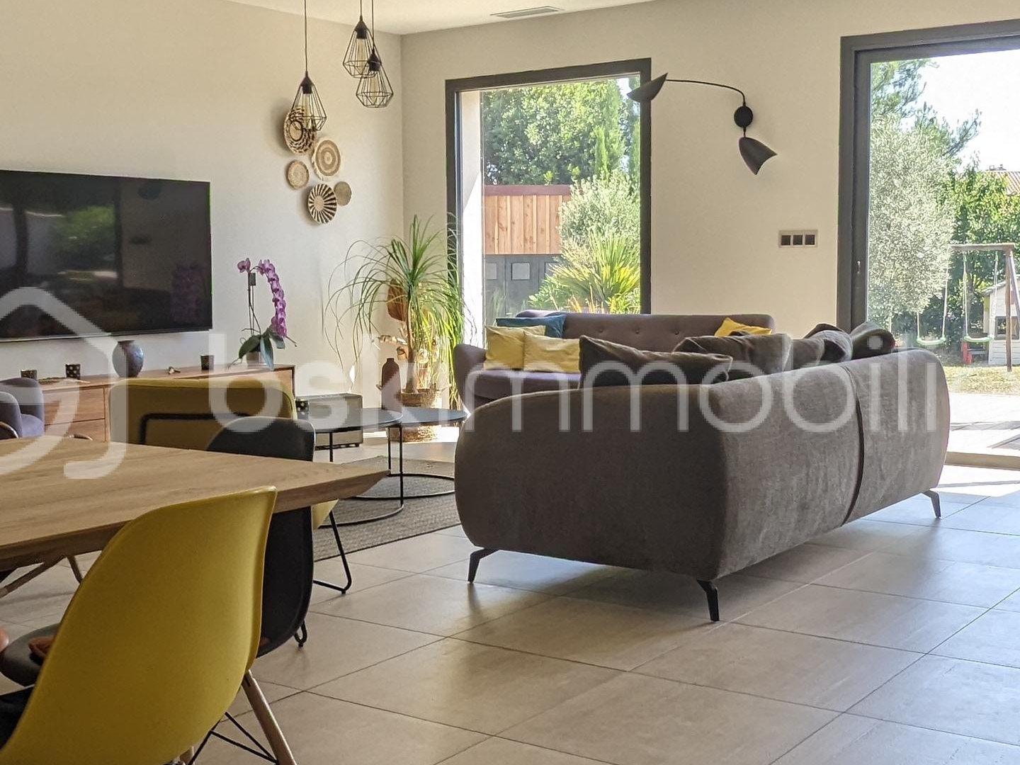 Maison à vendre - 6 pièces - 155m2 - Mérignac (33700)