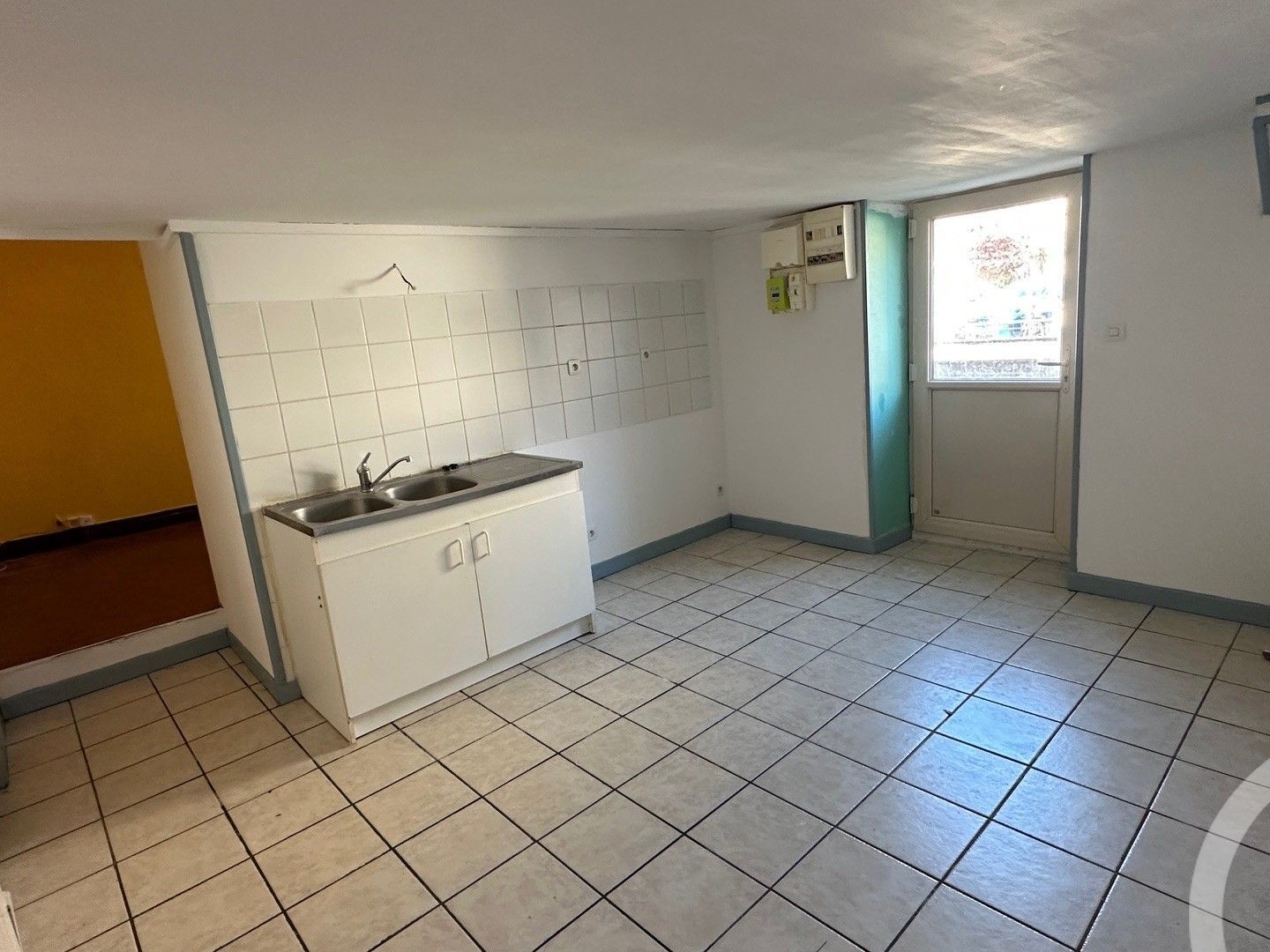 Immeuble à vendre - 3 pièces - 124m2 - Lormes (58140)
