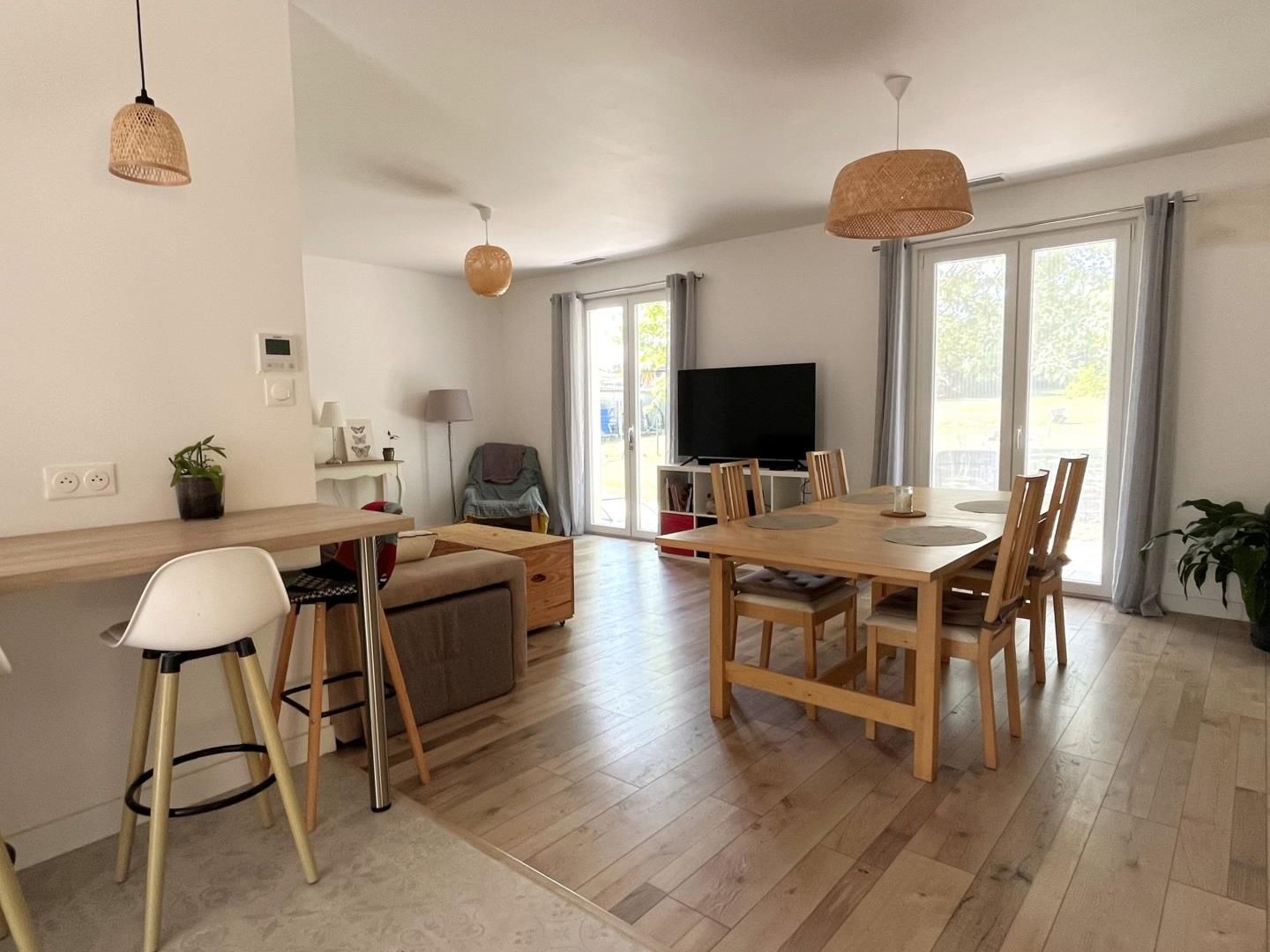 Maison à vendre - 5 pièces - 104m2 - Saint-Quentin-De-... (33750)