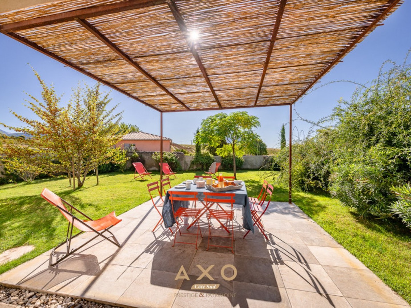 Maison à vendre - 25 pièces - 567m2 - Moustiers-Sainte-... (04360)