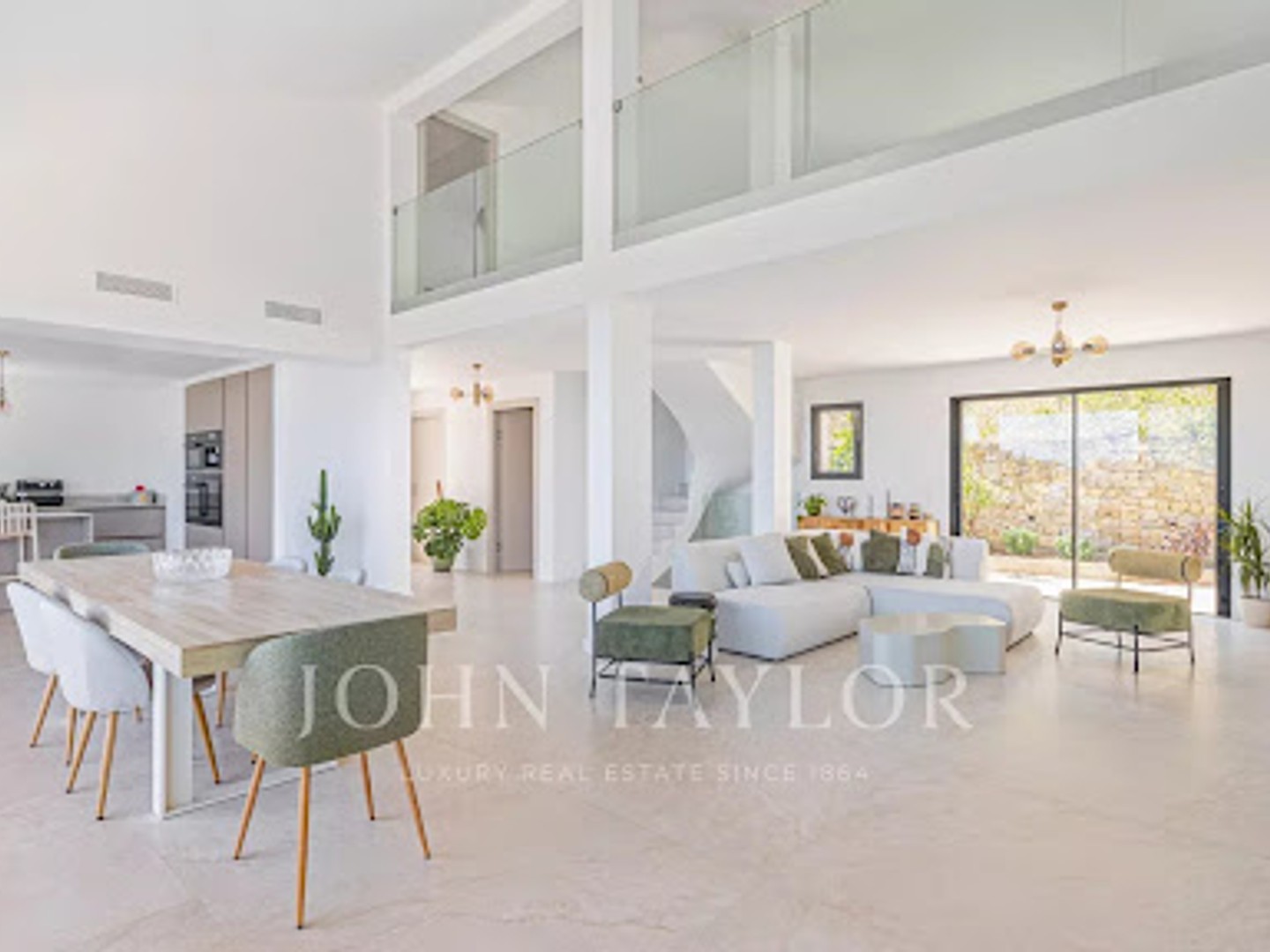 Maison à vendre - 10 pièces - 375m2 - Vallauris (06220)