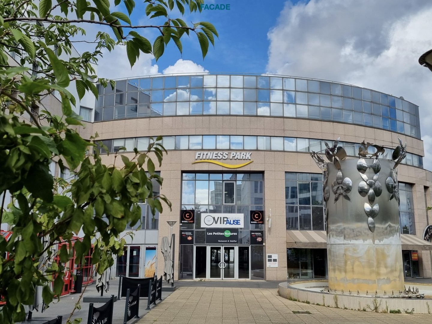 Bureaux 811 m²