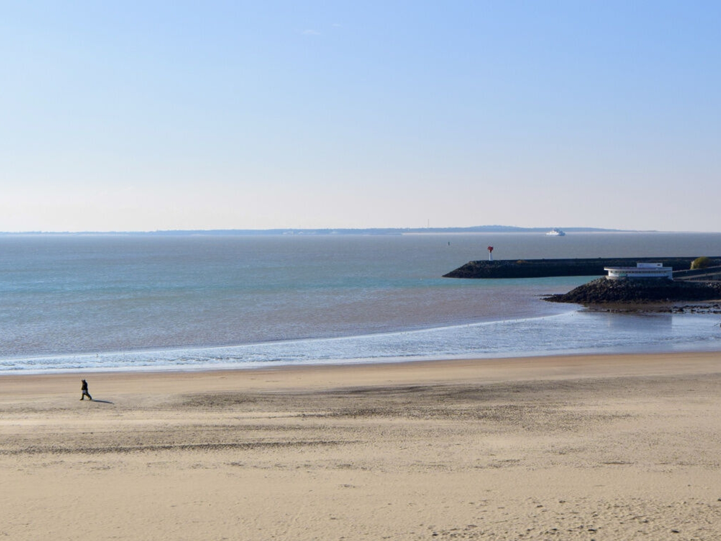 Appartement à vendre - 3 pièces - 76m2 - Royan (17200)