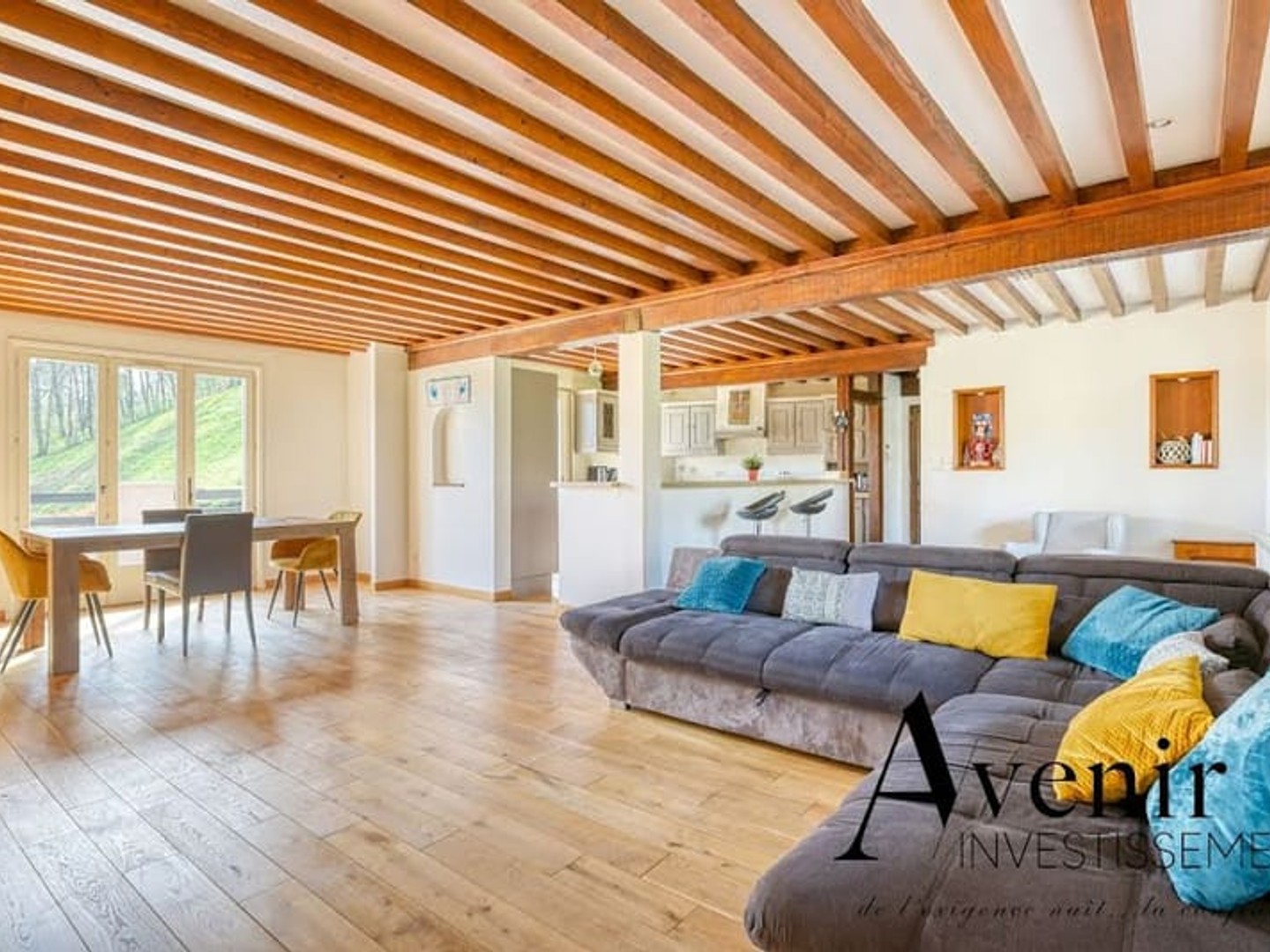 Maison à vendre - 17 pièces - 327m2 - Limonest (69760)