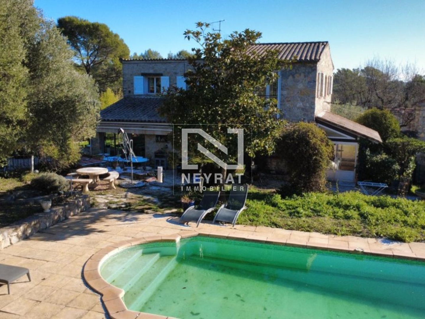 Maison à vendre - 6 pièces - 170m2 - Fayence (83440)