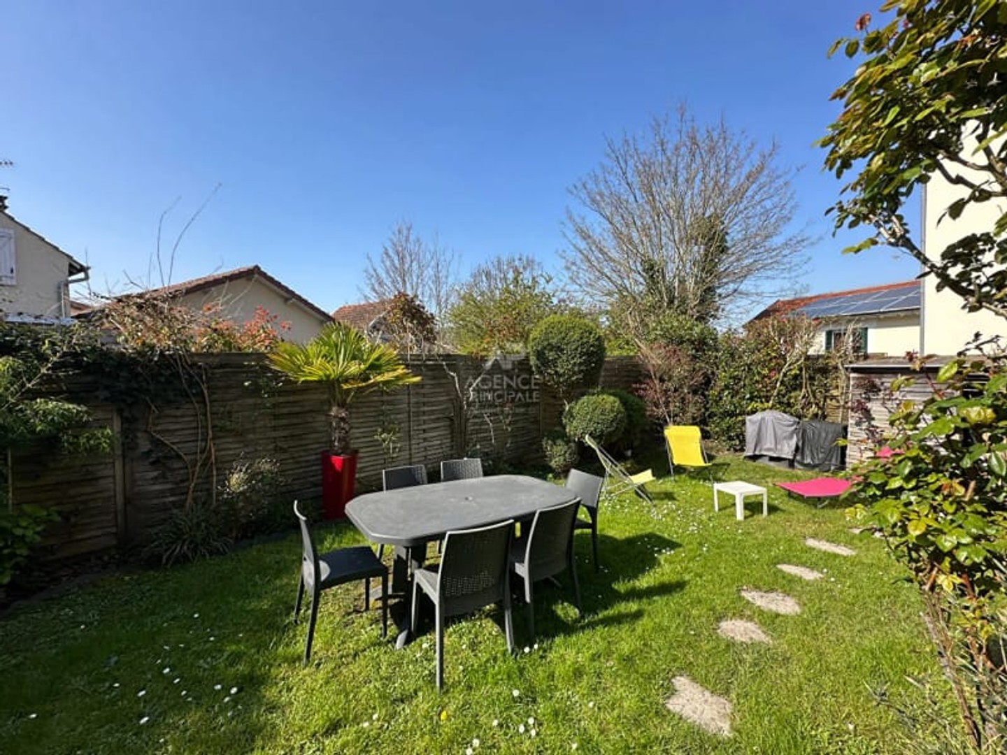 Maison à vendre - 7 pièces - 170m2 - Chaville (92370)