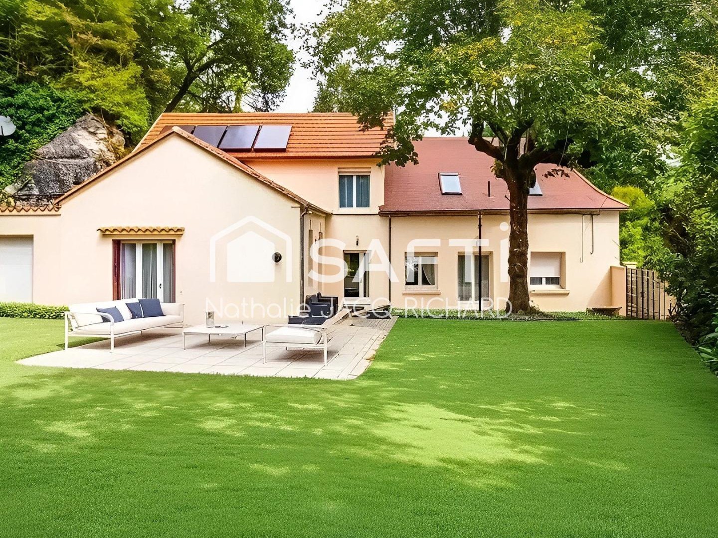 Maison à vendre - 7 pièces - 180m2 - Lembras (24100)