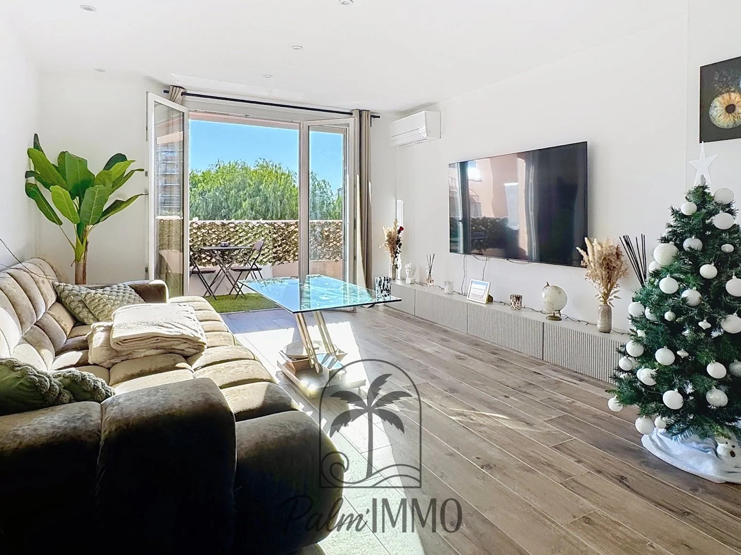 Appartement à vendre - 3 pièces - 65m2 - Sanary-Sur-Mer (83110)