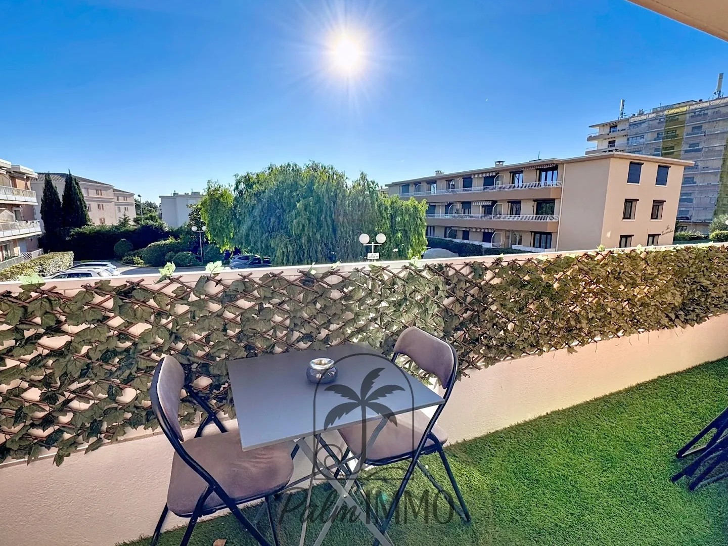 Appartement à vendre - 3 pièces - 65m2 - Sanary-Sur-Mer (83110)
