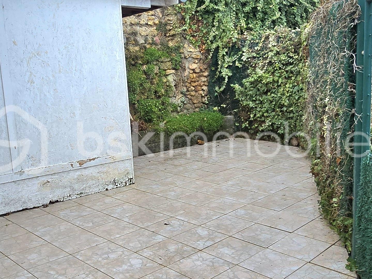 Magasin à vendre - 1 pièce - 20m2 - Bondoufle (91070)