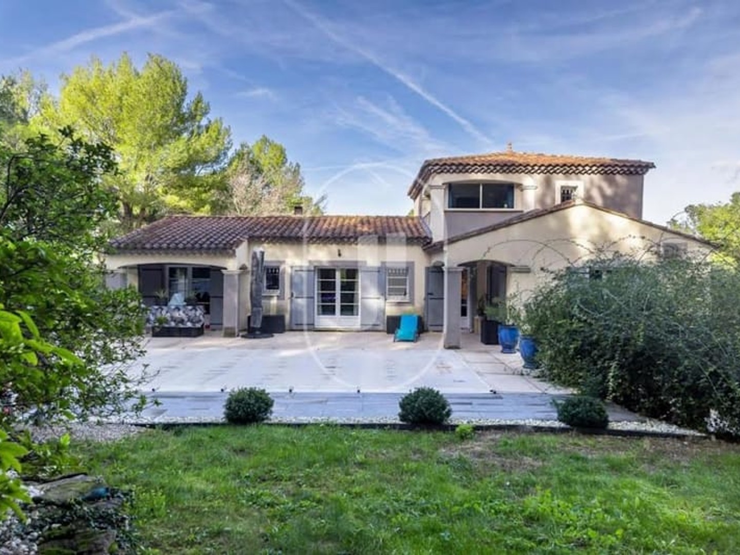 Villa 8 pièces 150 m²