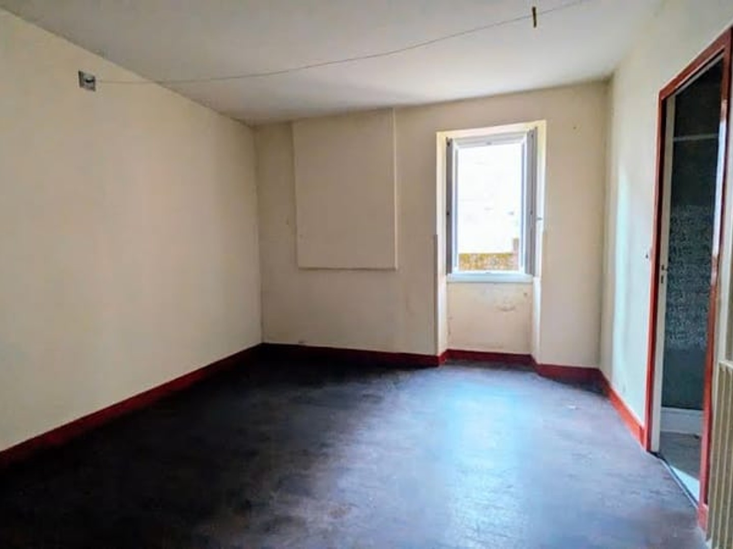 Maison à vendre - 4 pièces - 144m2 - Bayon-Sur-Gironde (33710)