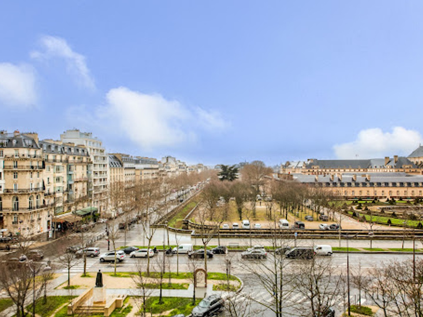Appartement à vendre - 4 pièces - 135m2 - Paris 7e (75007)