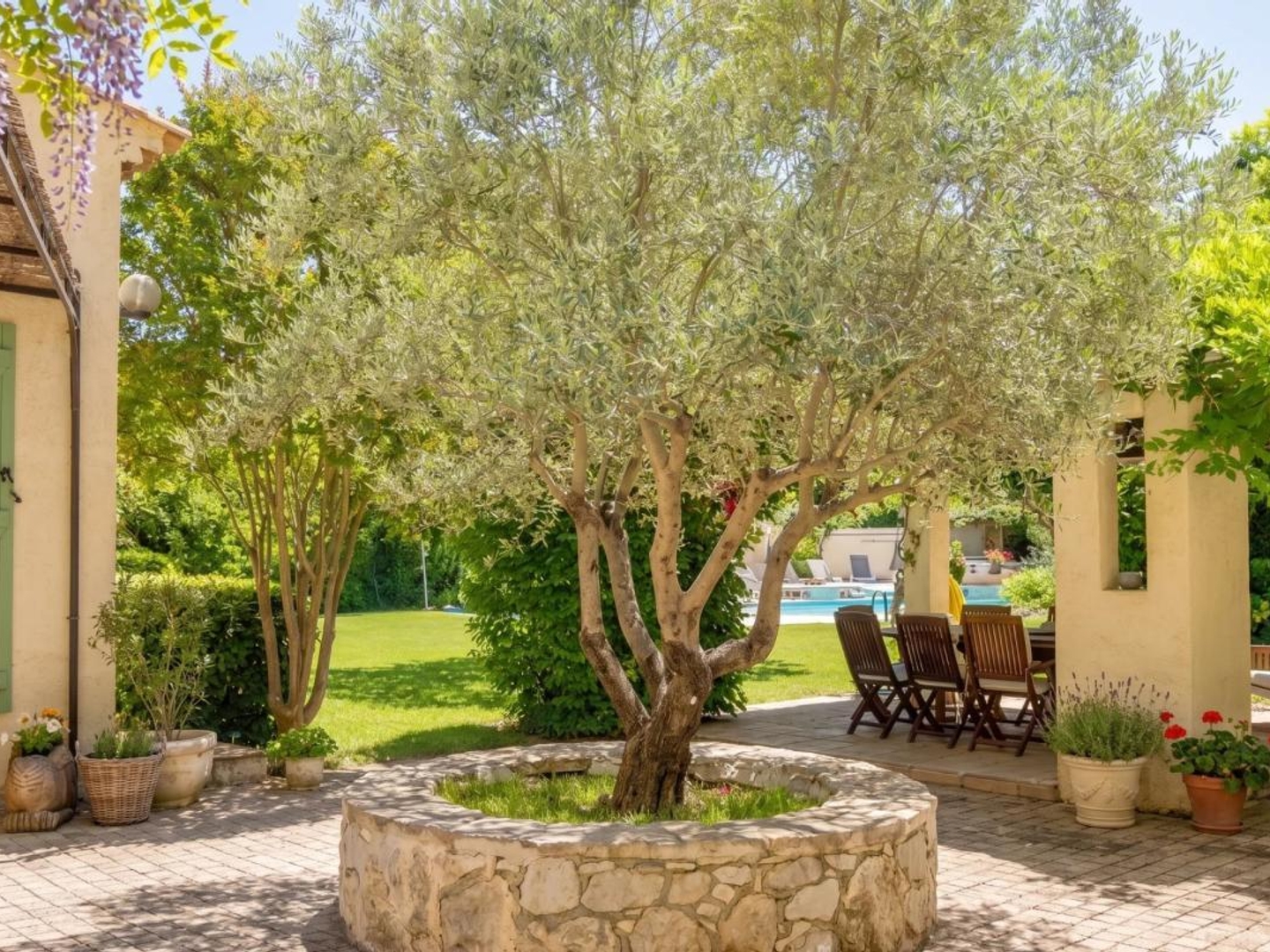 Maison à vendre - 8 pièces - 300m2 - Le Tholonet (13100)