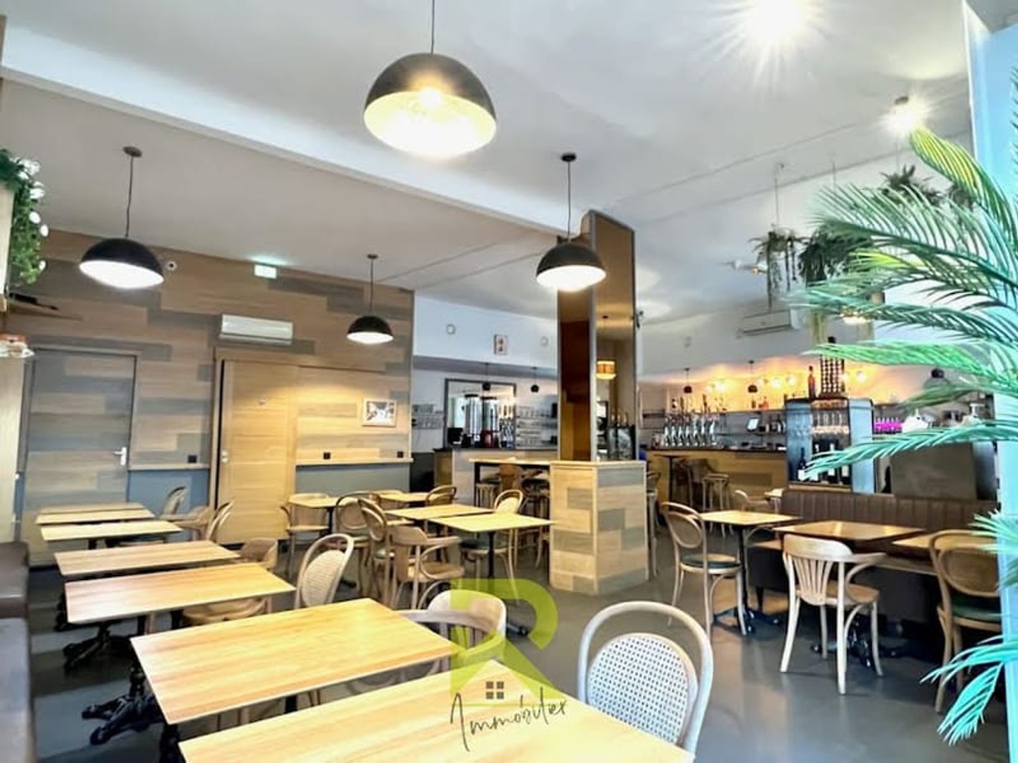 Magasin à vendre - 140m2 - Lézignan-Corbières (11200)