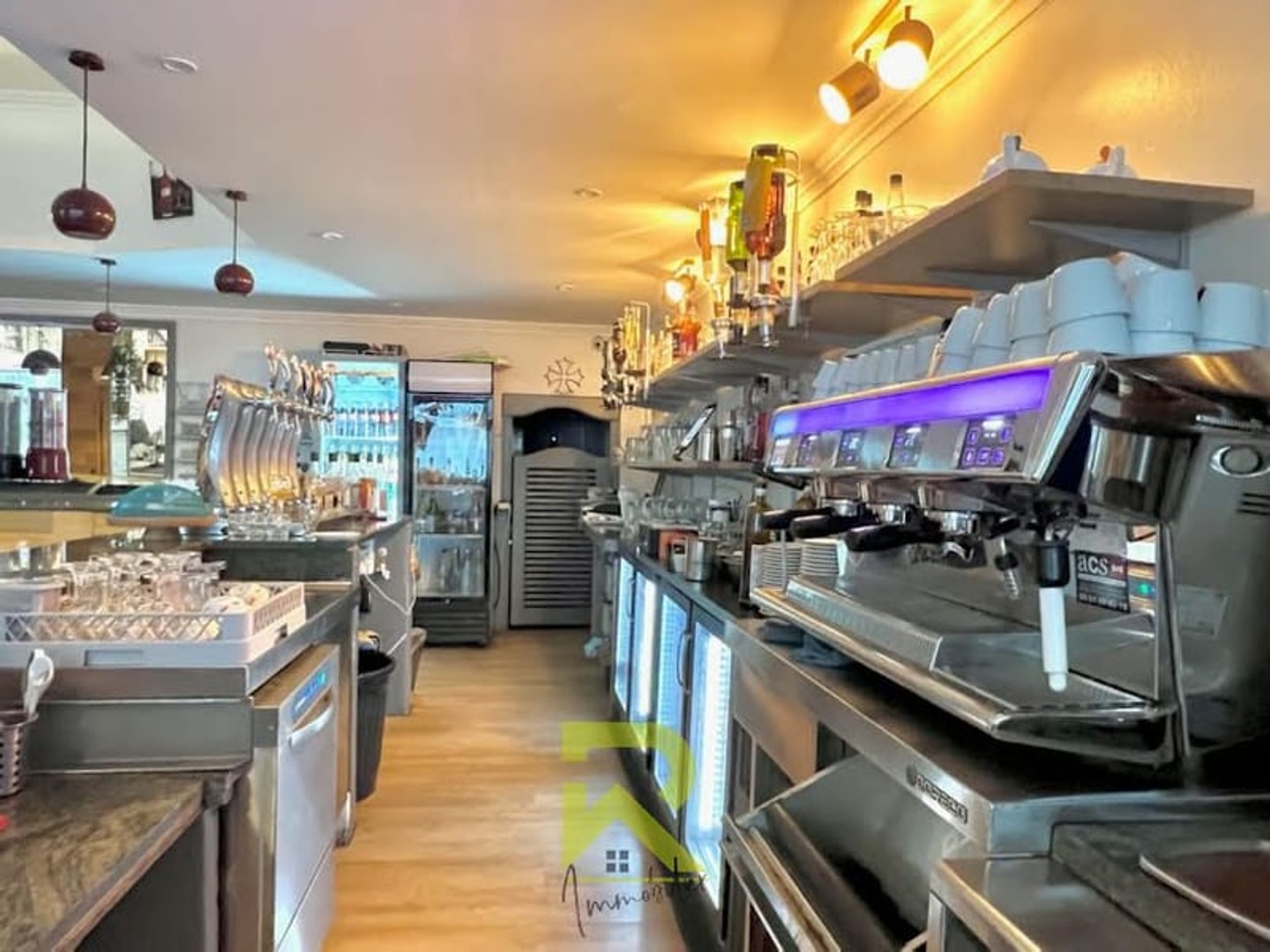 Magasin à vendre - 140m2 - Lézignan-Corbières (11200)