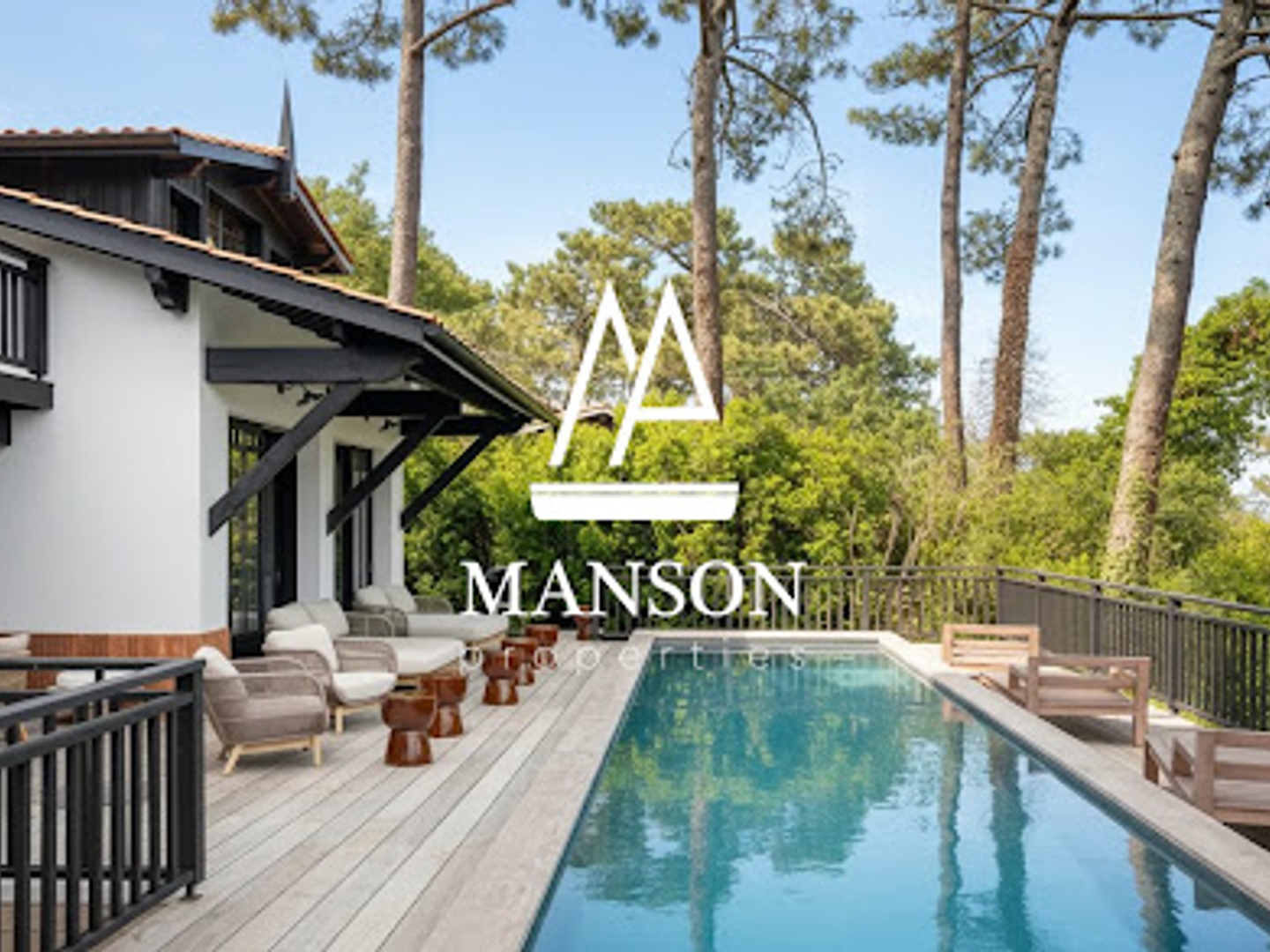 Maison 8 pièces 265 m²