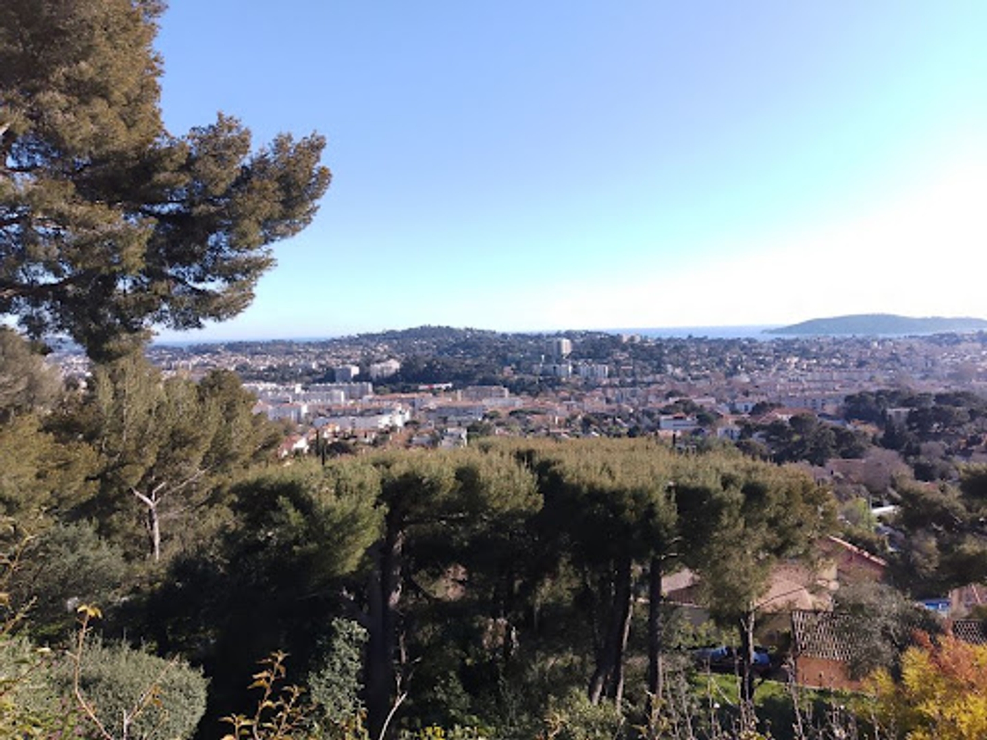 Maison à vendre - 6 pièces - 200m2 - Toulon (83000)