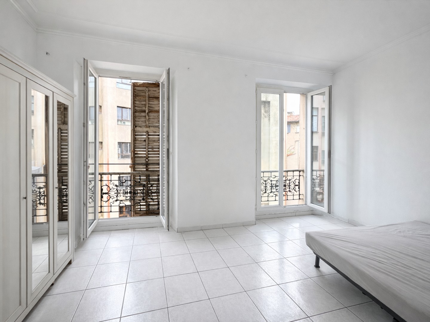 Appartement à vendre - 3 pièces - 53m2 - Marseille 6e (13006)