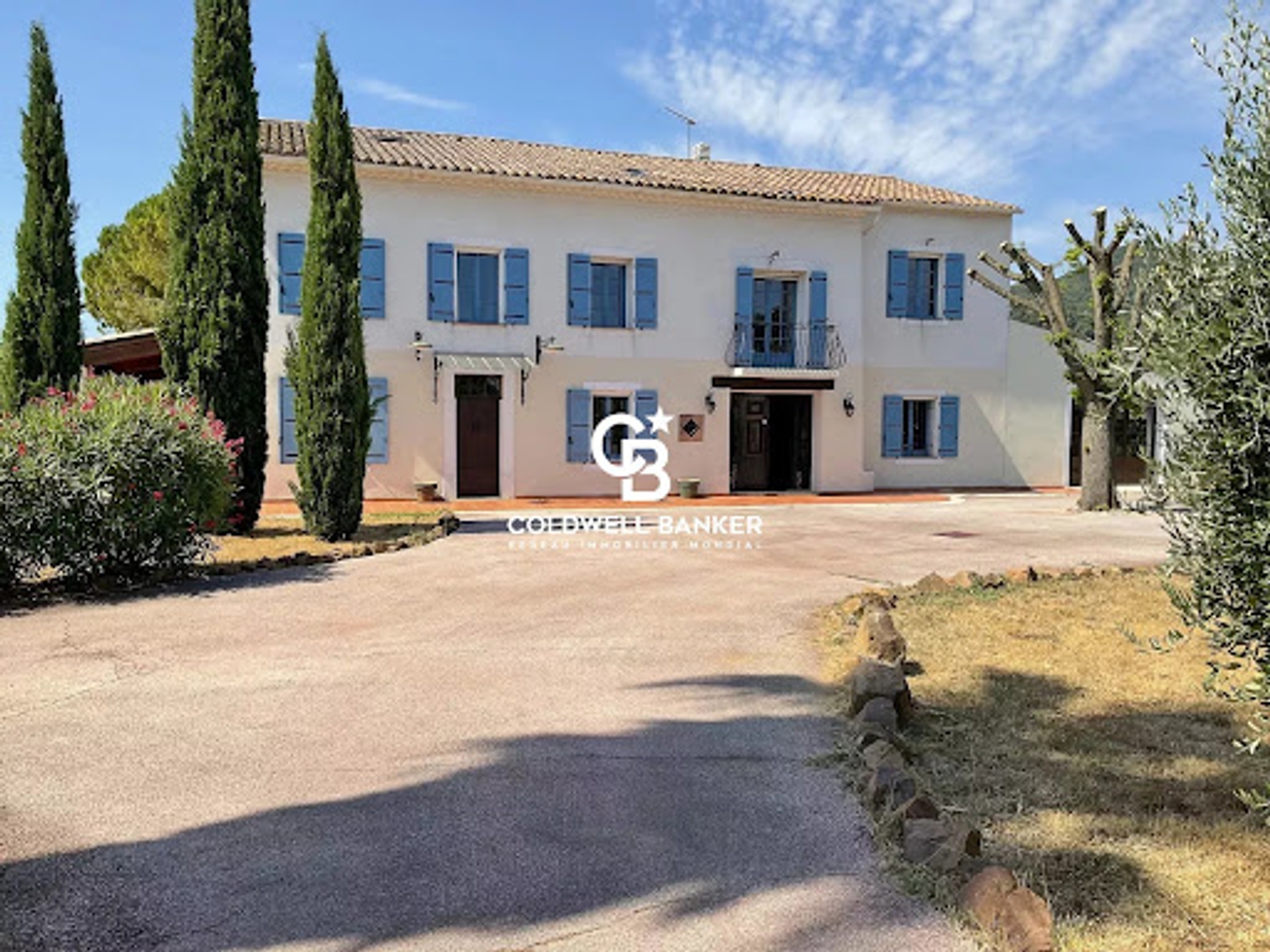 Propriété 11 pièces 430 m²