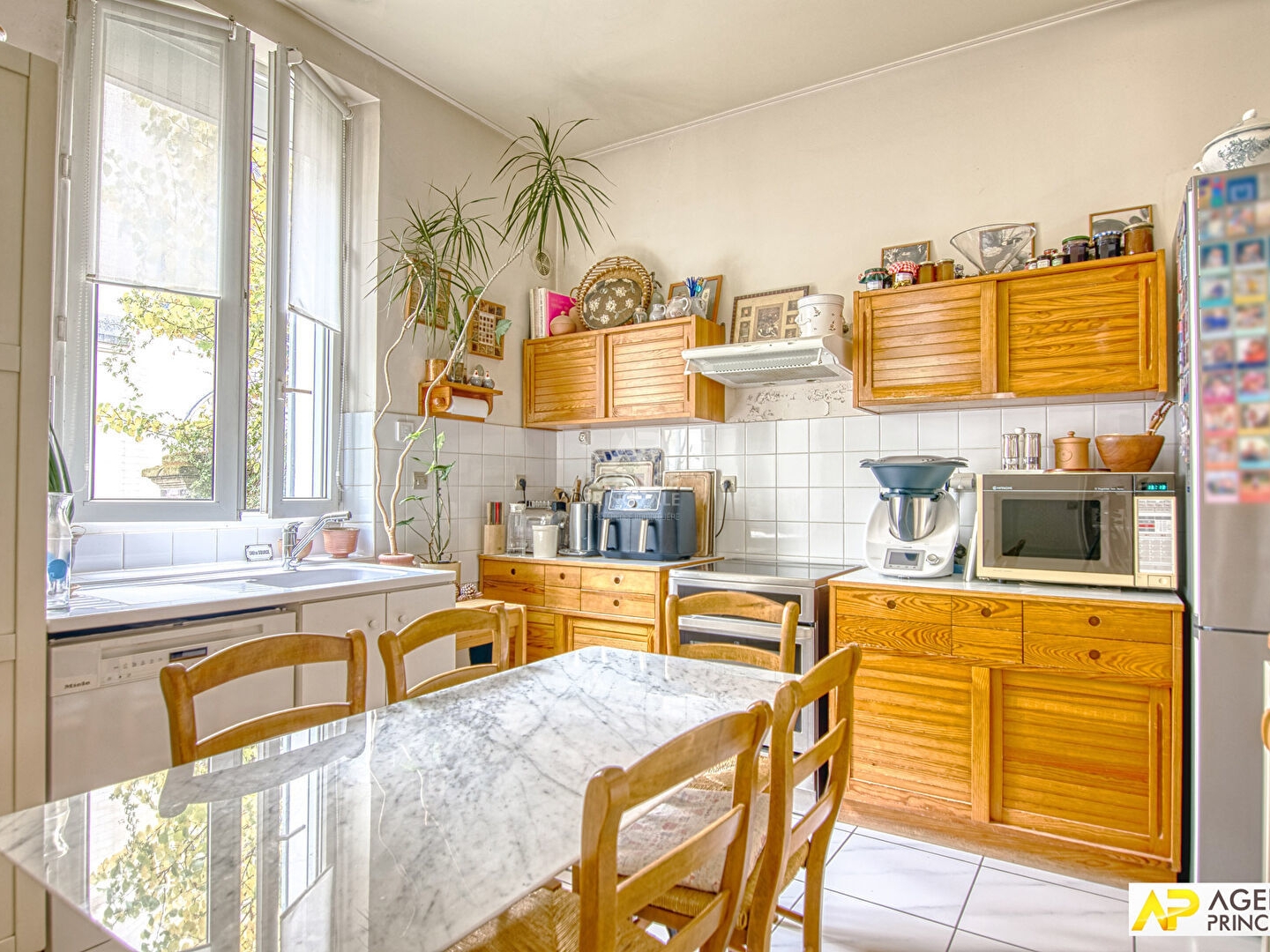 Maison à vendre - 8 pièces - 163m2 - Versailles (78000)