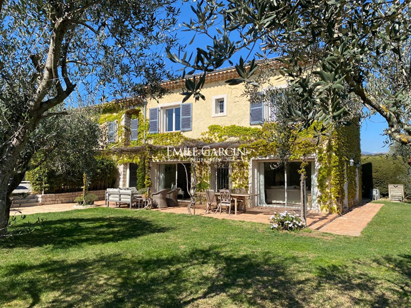 Maison à vendre - 7 pièces - 235m2 - Mougins (06250)