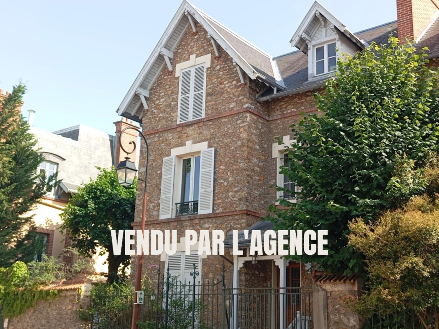 Maison 8 pièces 170 m²