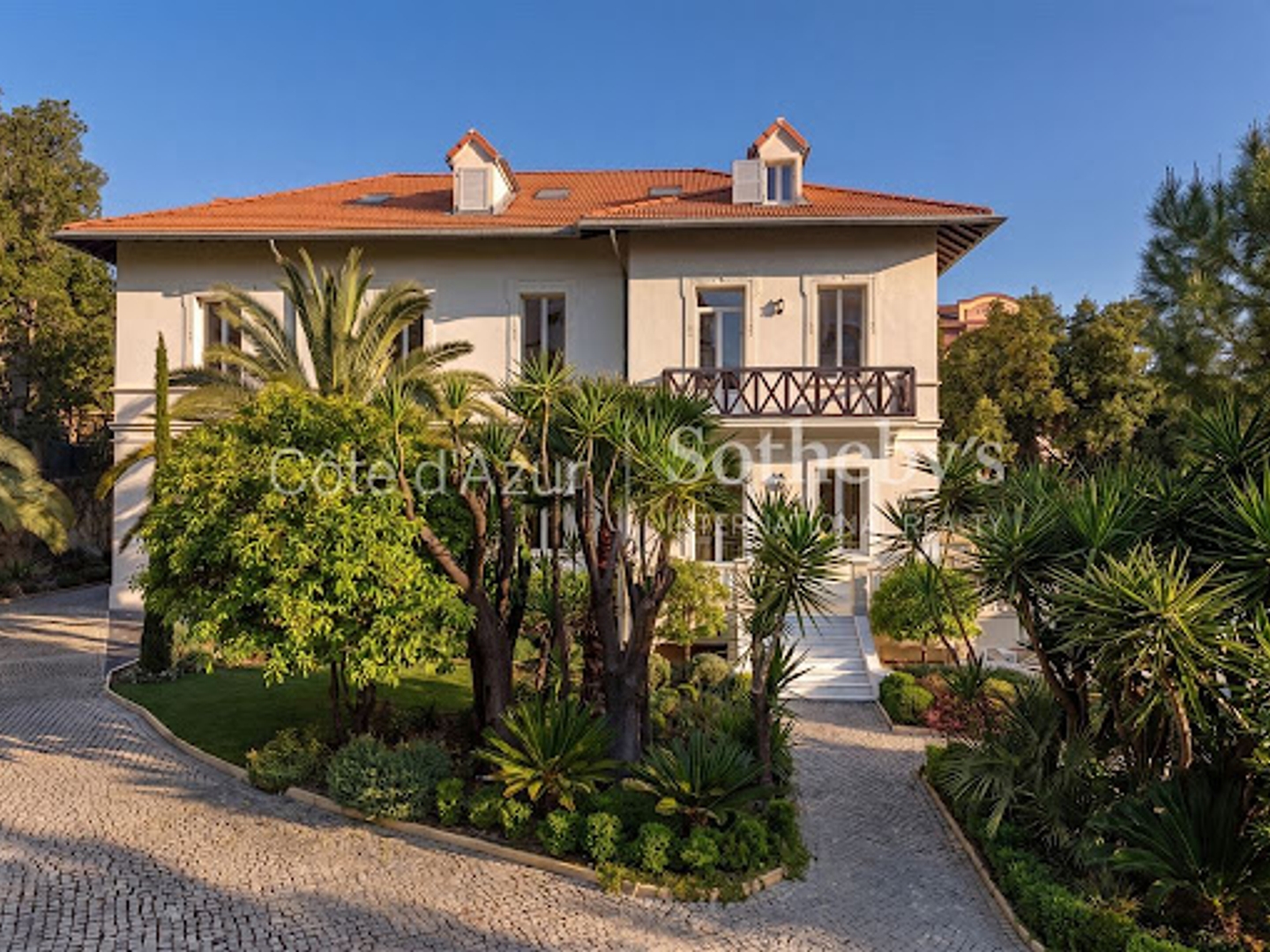 Maison à vendre - 18 pièces - 579m2 - Cannes (06400)