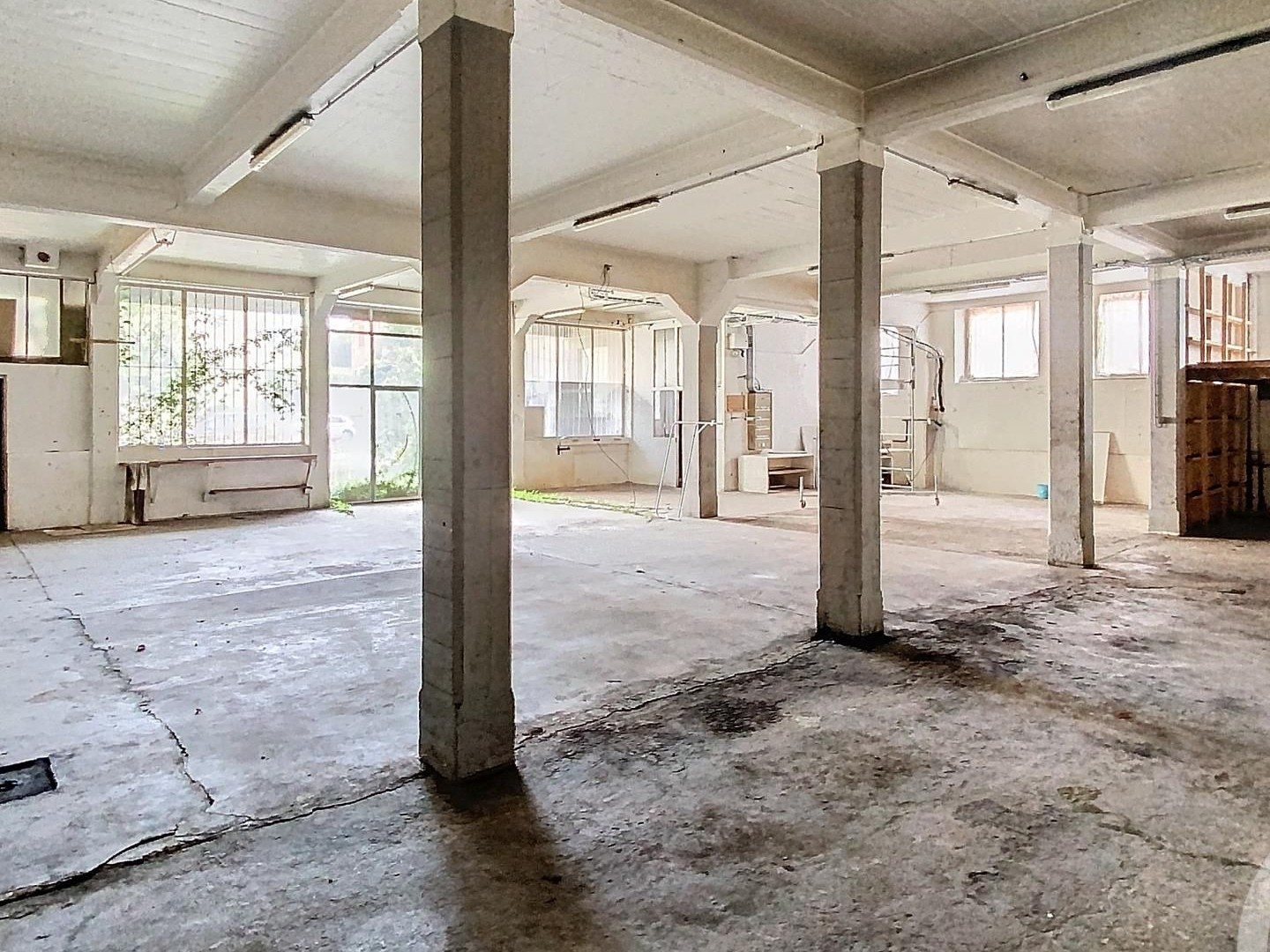 Locaux à vendre - 280m2 - Chadrac (43770)