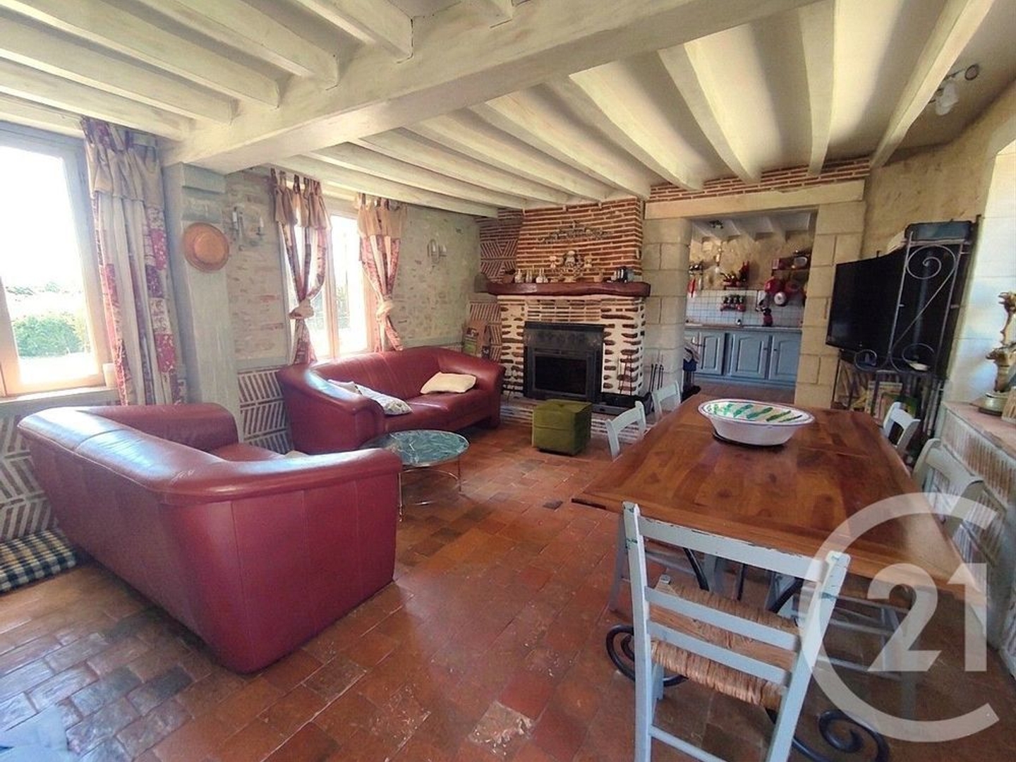 Maison à vendre - 5 pièces - 122m2 - Sainte-Gemme-En-S... (18240)
