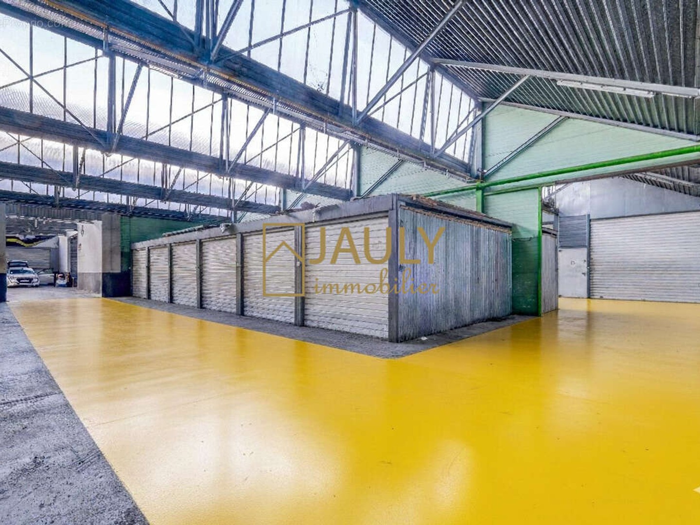 Magasin à vendre - 6825m2 - Meaux (77100)