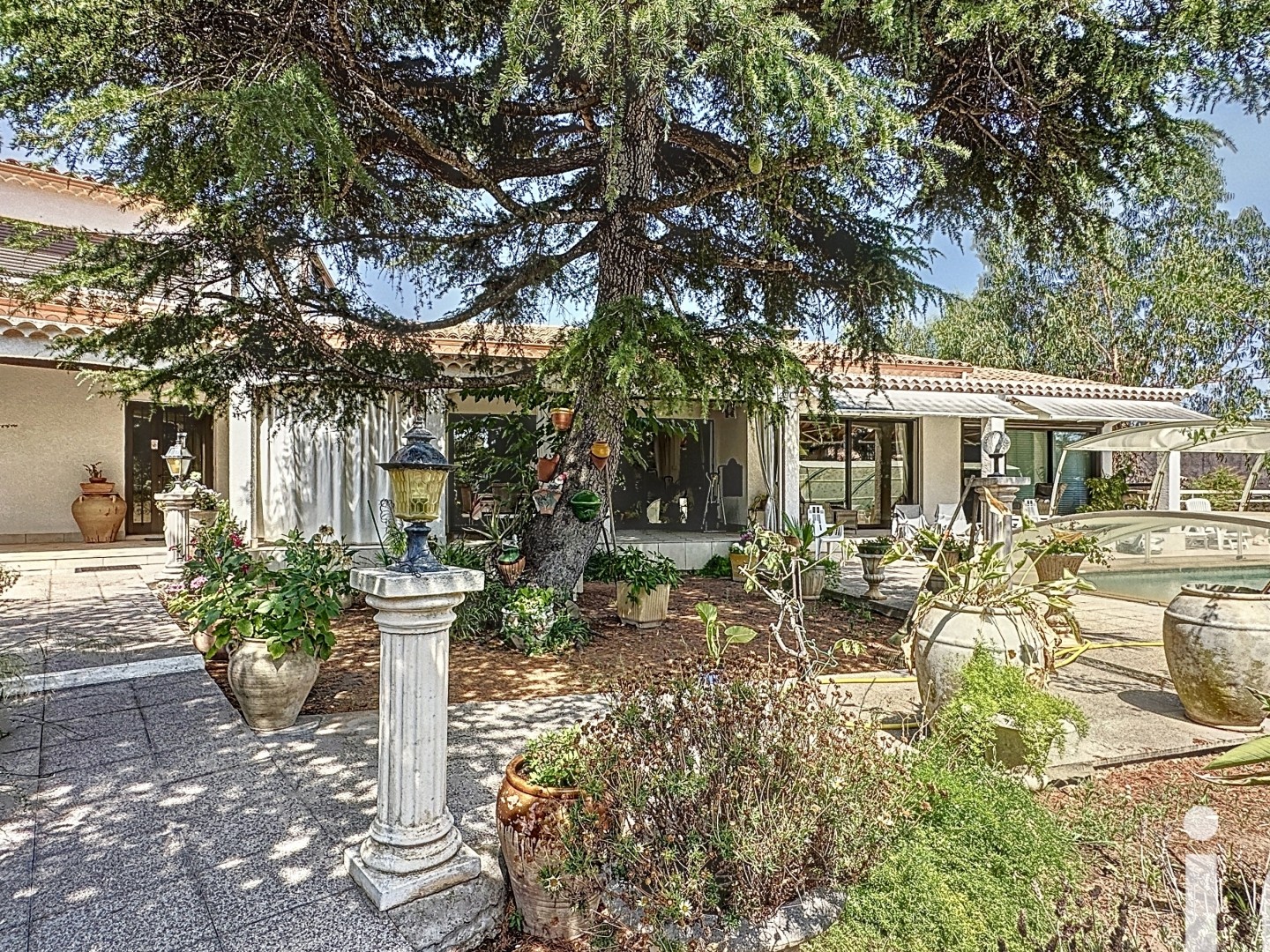 Maison 8 pièces 227 m²