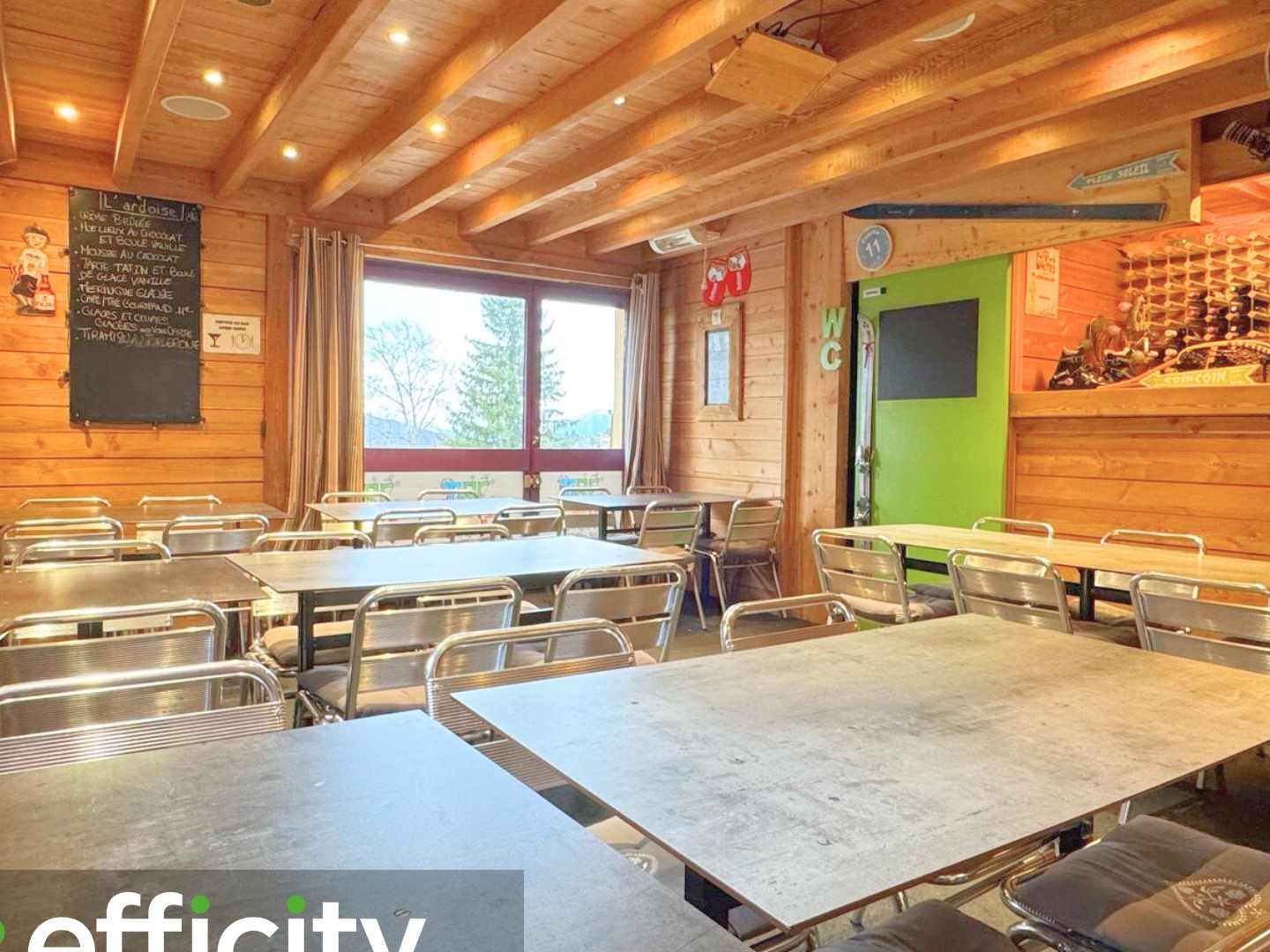 Locaux à vendre - 2 pièces - 101m2 - Arâches-La-Frasse (74300)