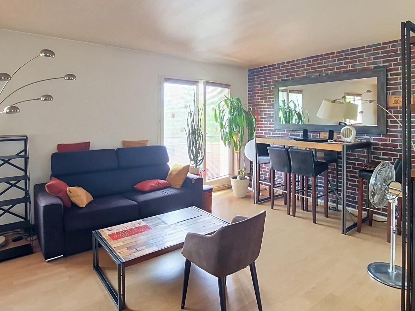 Appartement à vendre - 2 pièces - 52m2 - Chilly-Mazarin (91380)