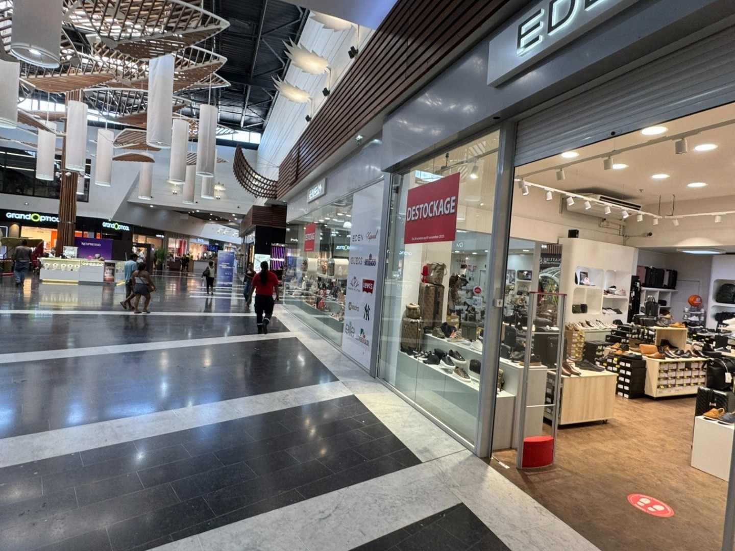 Magasin à vendre - 100m2 - Matoury (97351)