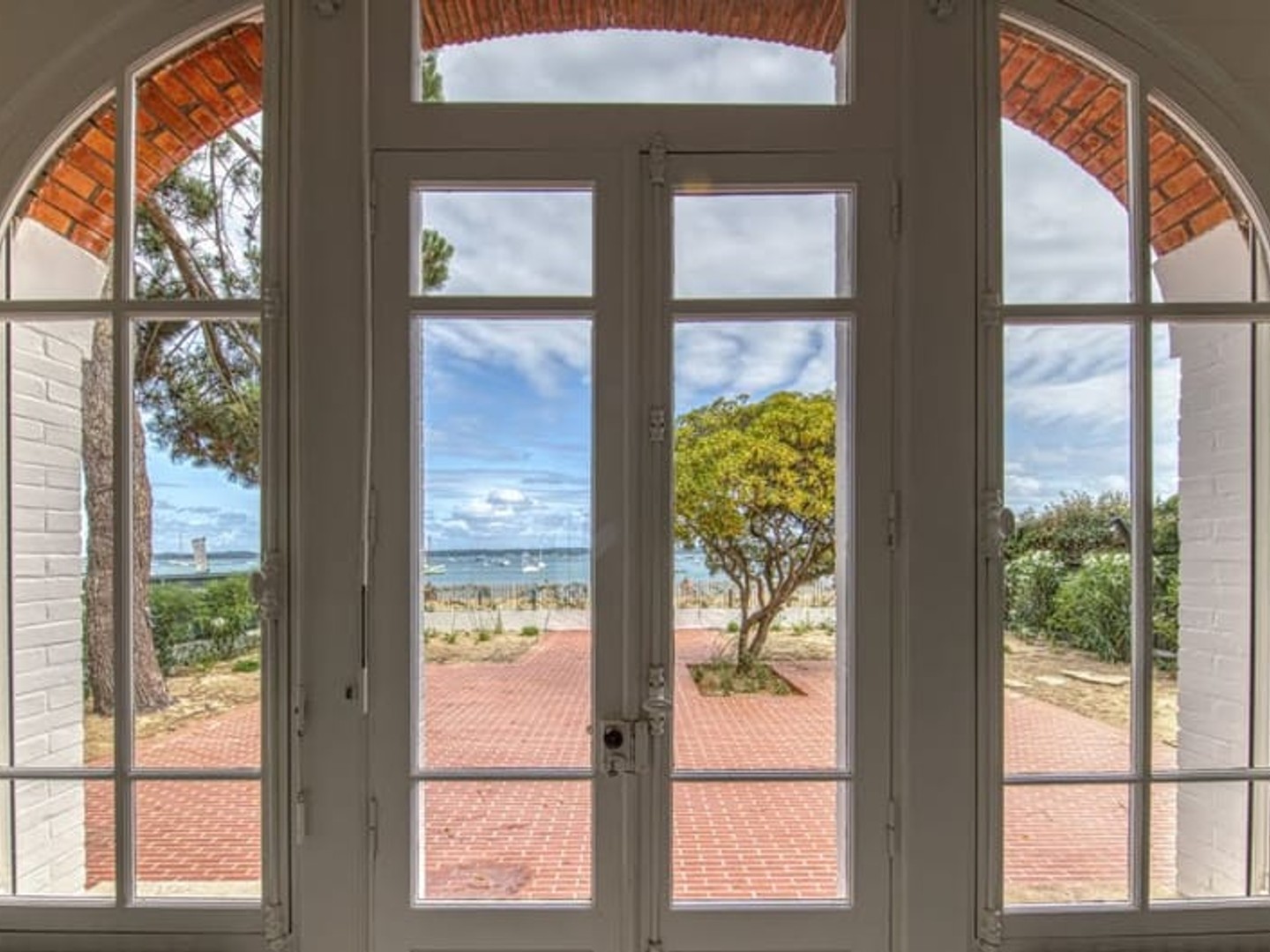 Villa 10 pièces 220 m²