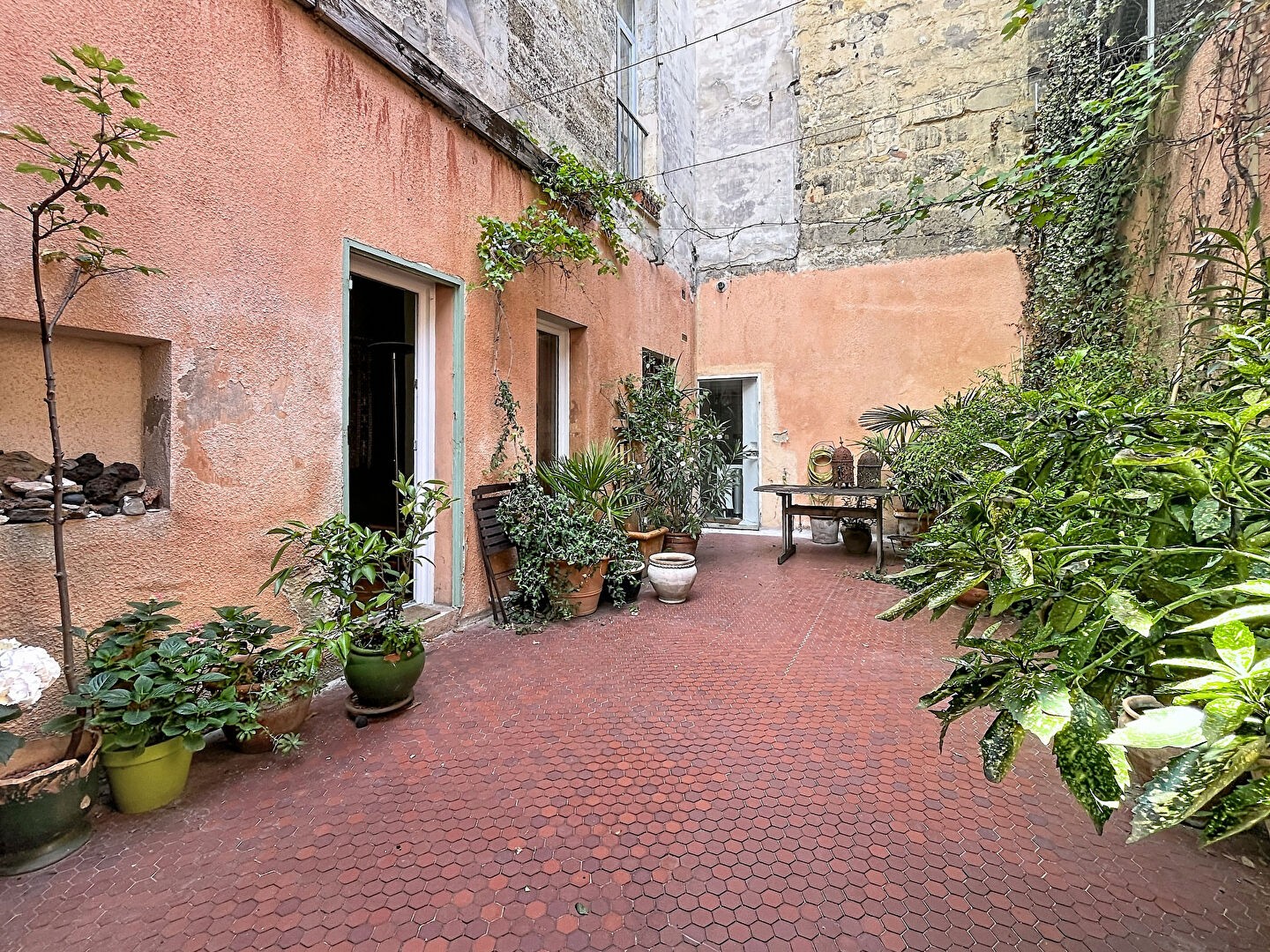 Appartement à vendre - 4 pièces - 153m2 - Bordeaux (33000)