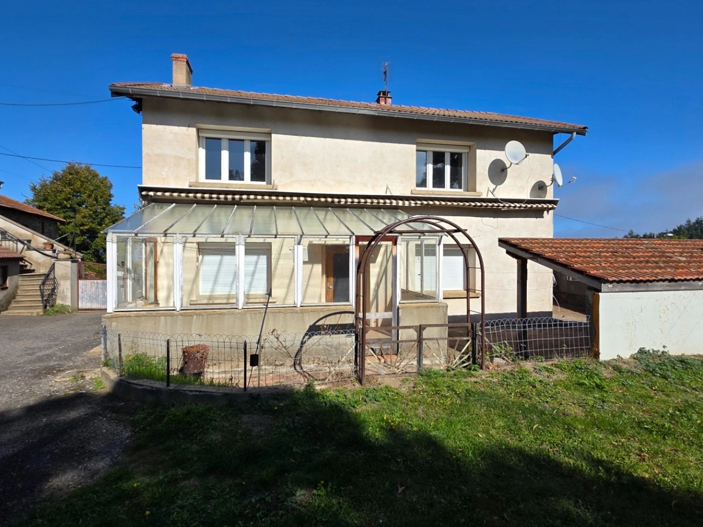 Maison à vendre - 5 pièces - 107m2 - Saint-Bonnet-Le-C... (42940)