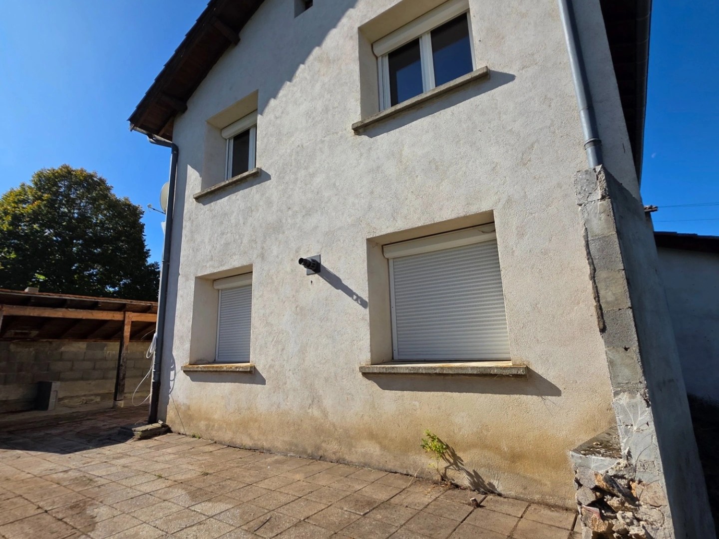 Maison à vendre - 5 pièces - 107m2 - Saint-Bonnet-Le-C... (42940)