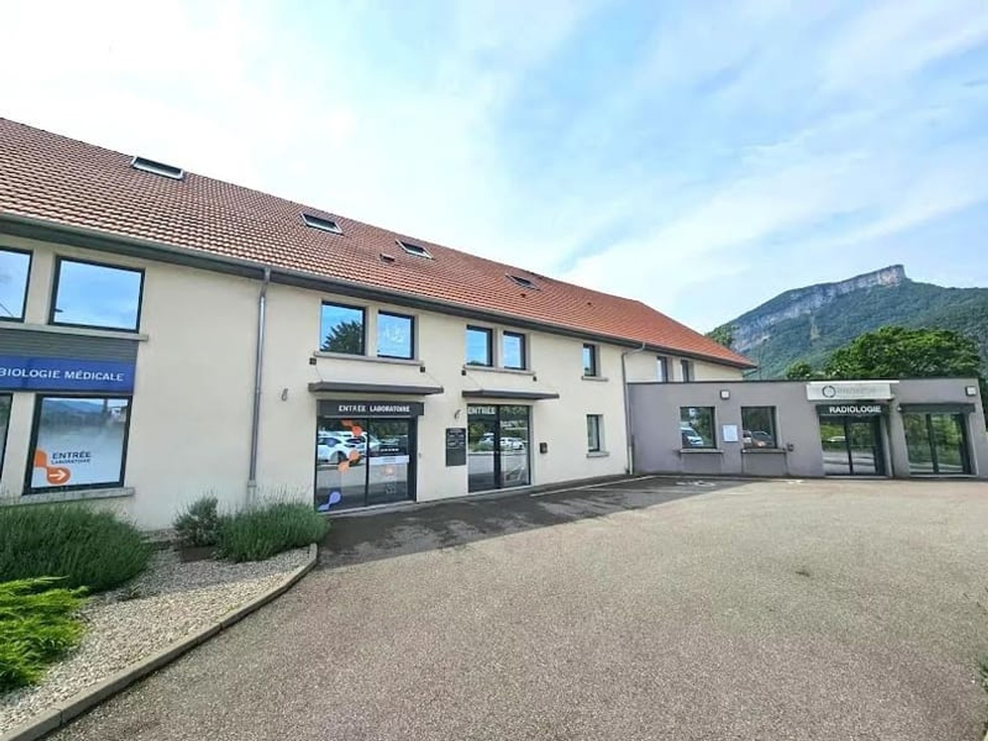 Locaux à vendre - 3 pièces - 68m2 - Voreppe (38340)