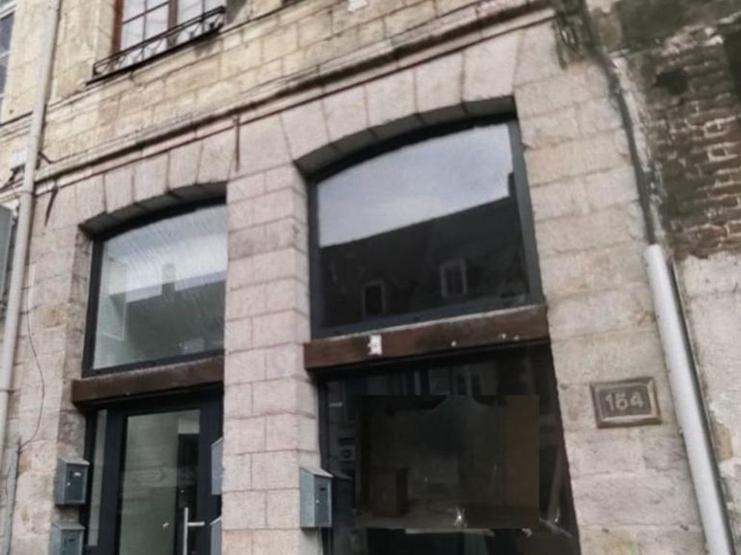 Locaux à vendre - 1 pièce - 180m2 - Douai (59500)