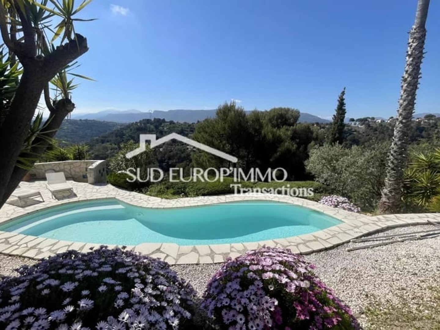 Maison à vendre - 4 pièces - 133m2 - Nice (06000)