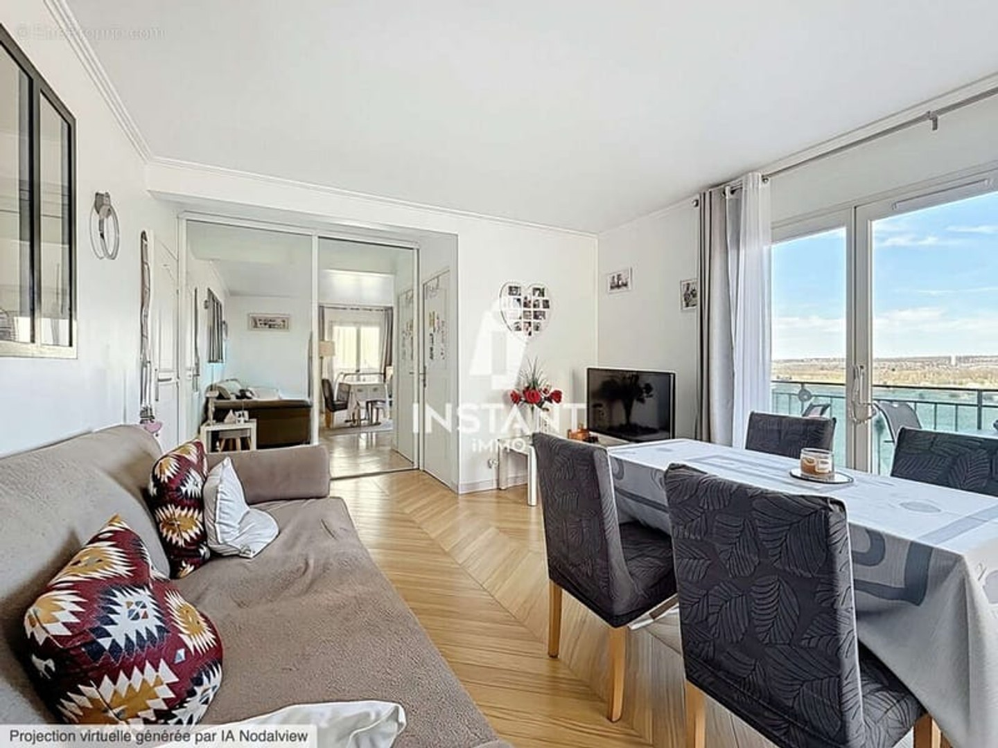 Appartement à vendre - 2 pièces - 50m2 - Noisy-Le-Grand (93160)