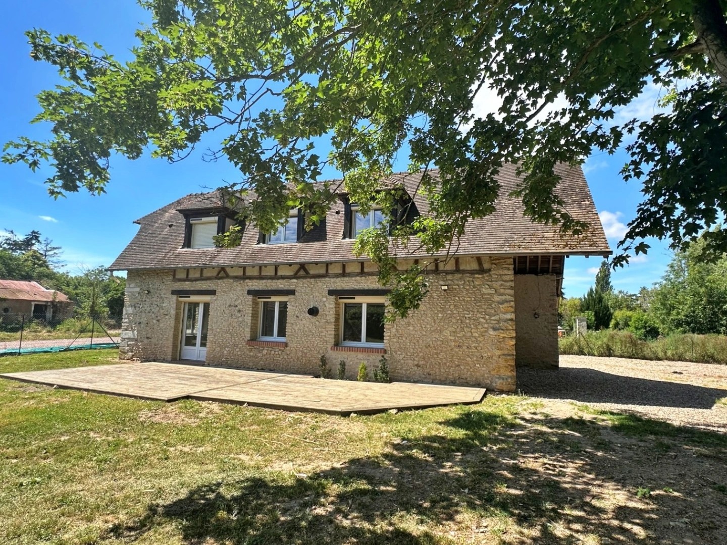 Maison à vendre - 5 pièces - 117m2 - Hardencourt-Cocherel (27120)